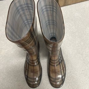 Burberry Rain Boots size 10
